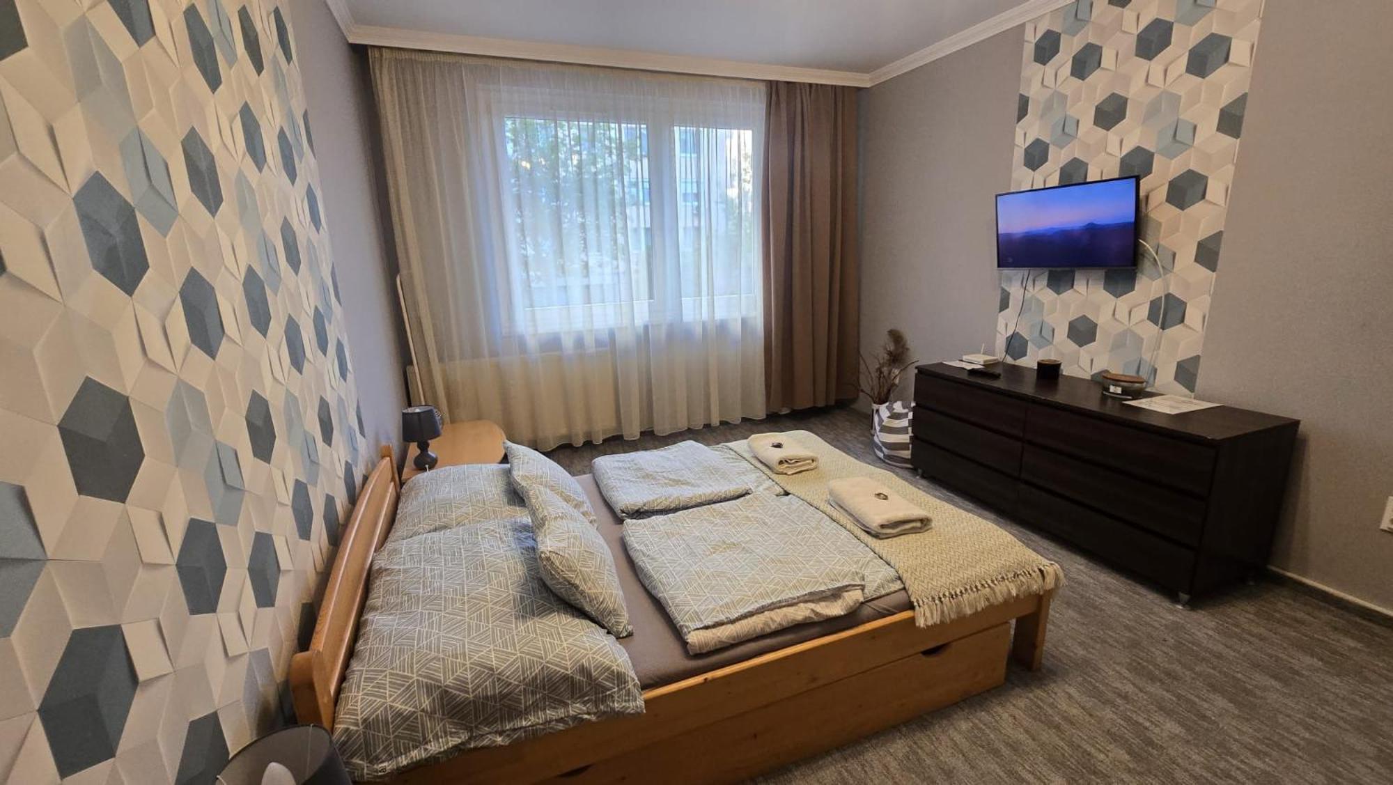 Dora Apartman Best Location & Free Parking Debreţin Exterior foto